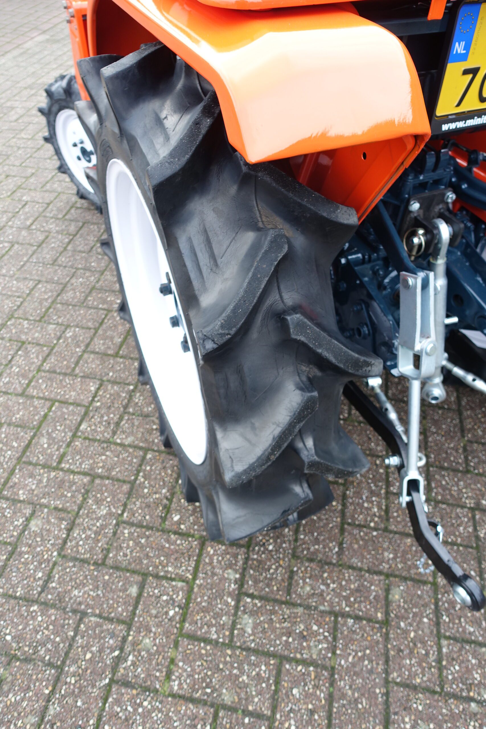 Kubota B1600 4wd - Afbeelding 16