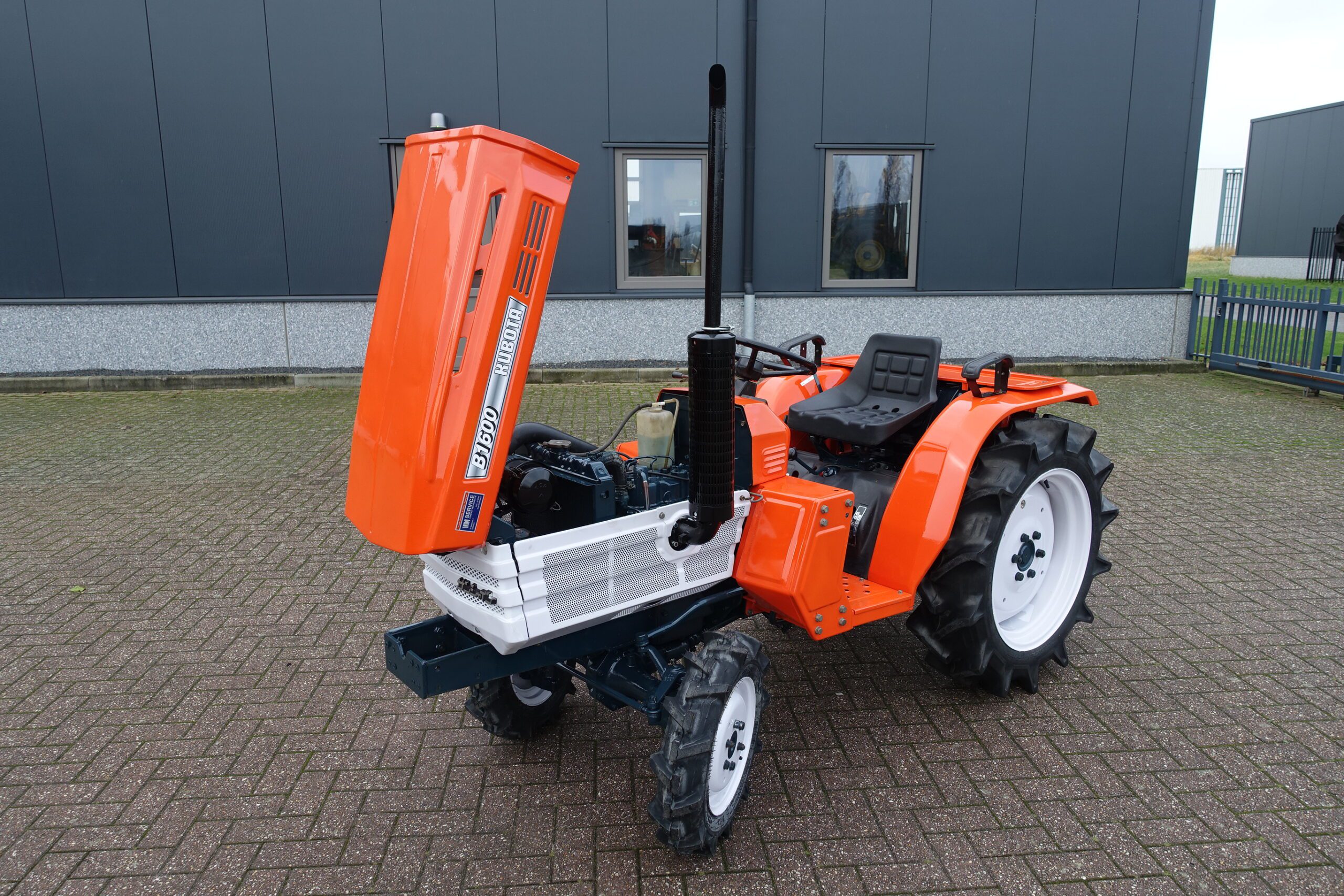 Kubota B1600 4wd - Afbeelding 18