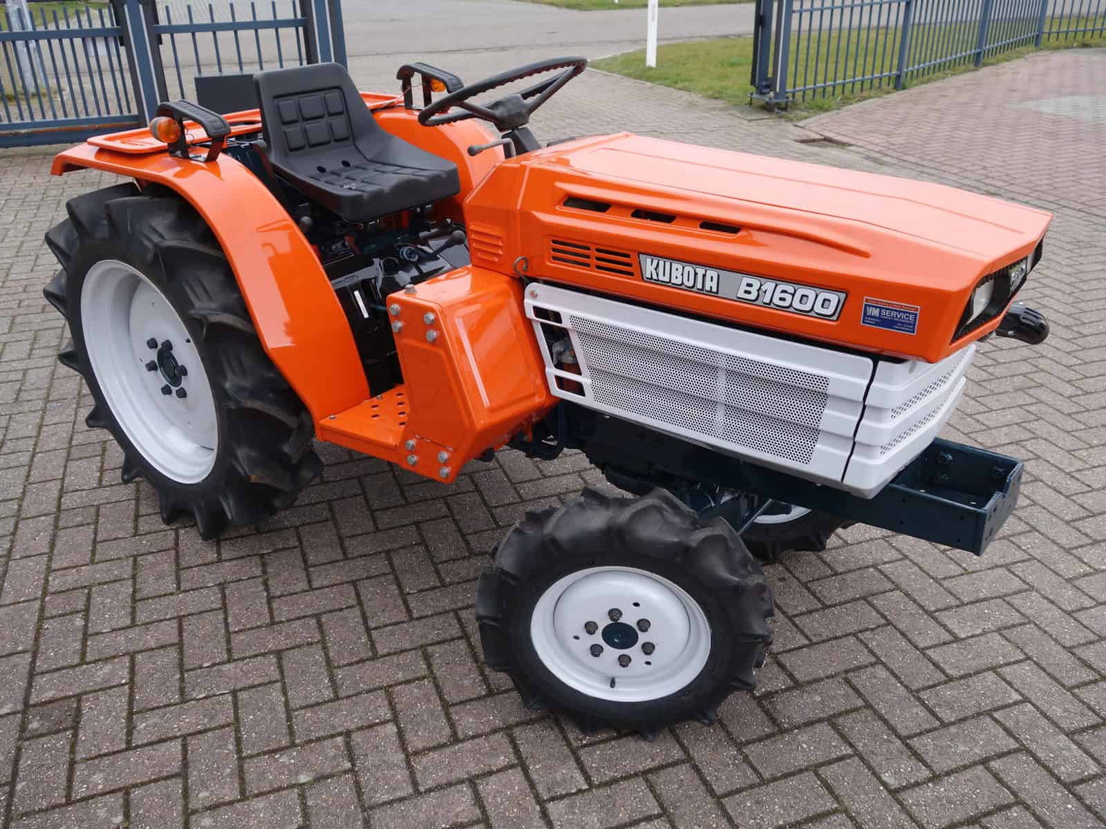 Kubota B1600 4wd - Afbeelding 2