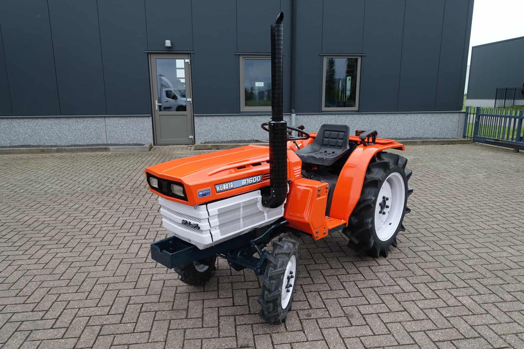 Kubota B1600 4wd - Afbeelding 3