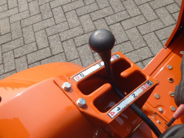 Kubota B1702 4wd - Afbeelding 12