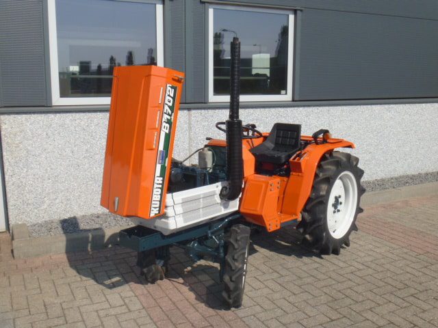Kubota B1702 4wd - Afbeelding 14