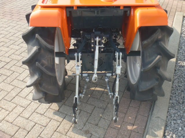 Kubota B1702 4wd - Afbeelding 15