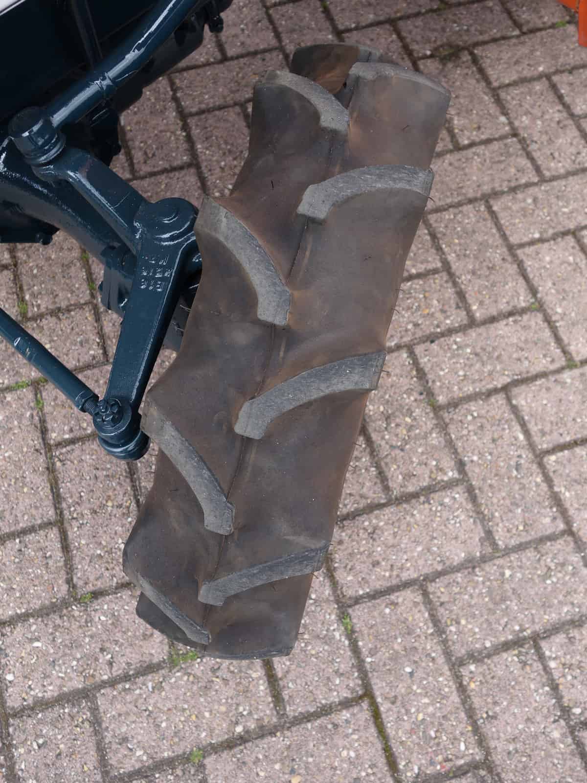 Kubota B1702 4wd - Afbeelding 16