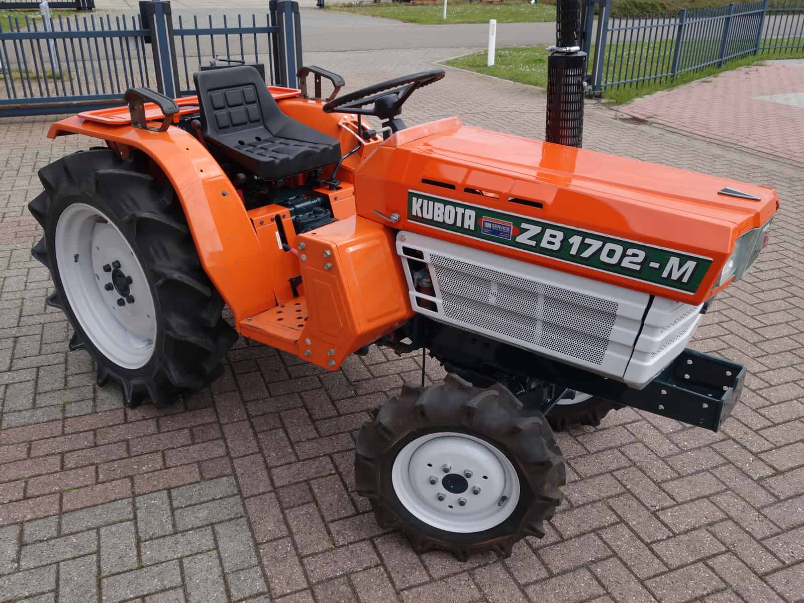 Kubota B1702 4wd - Afbeelding 2