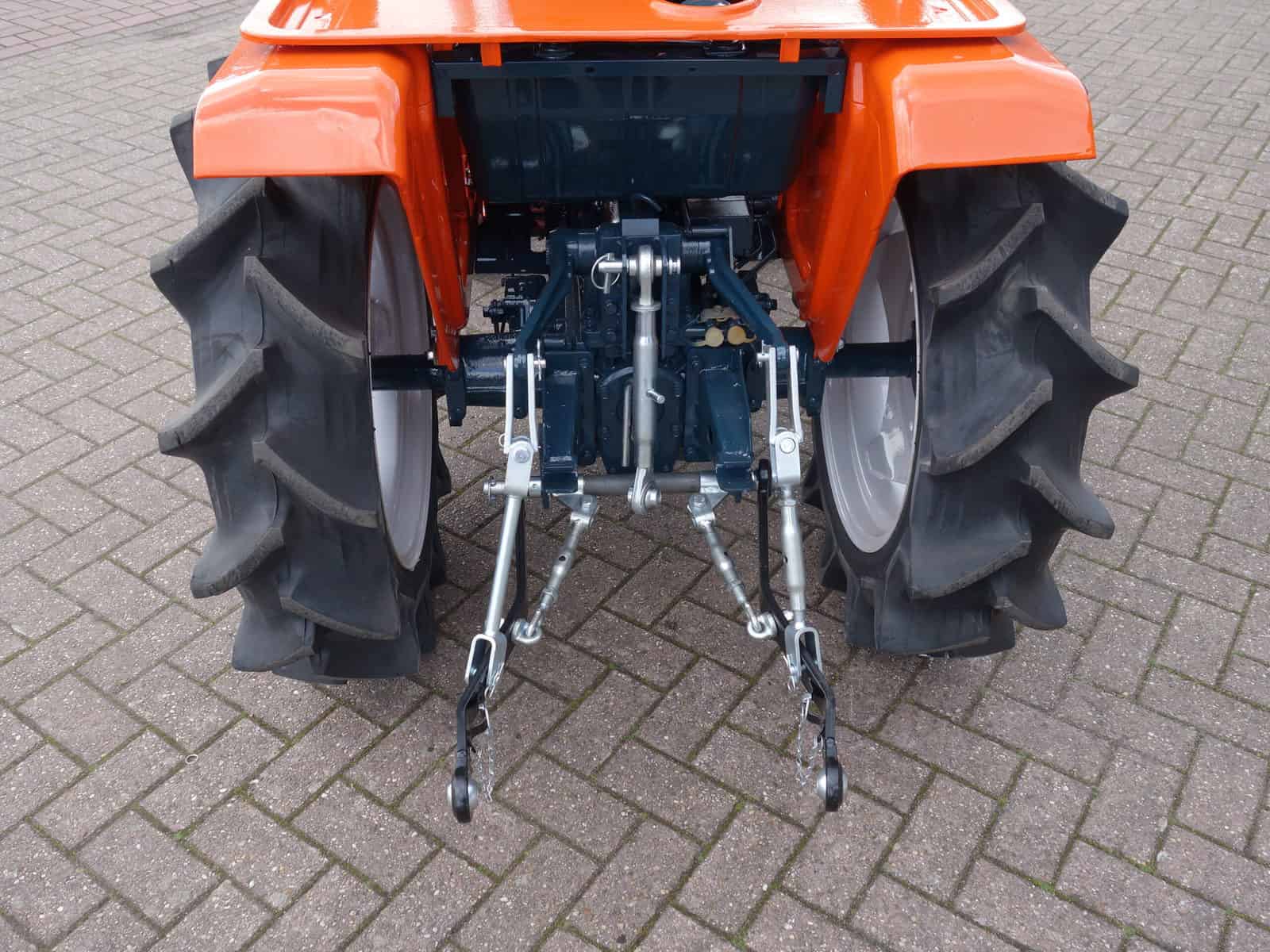 Kubota B1902 4wd - Afbeelding 14
