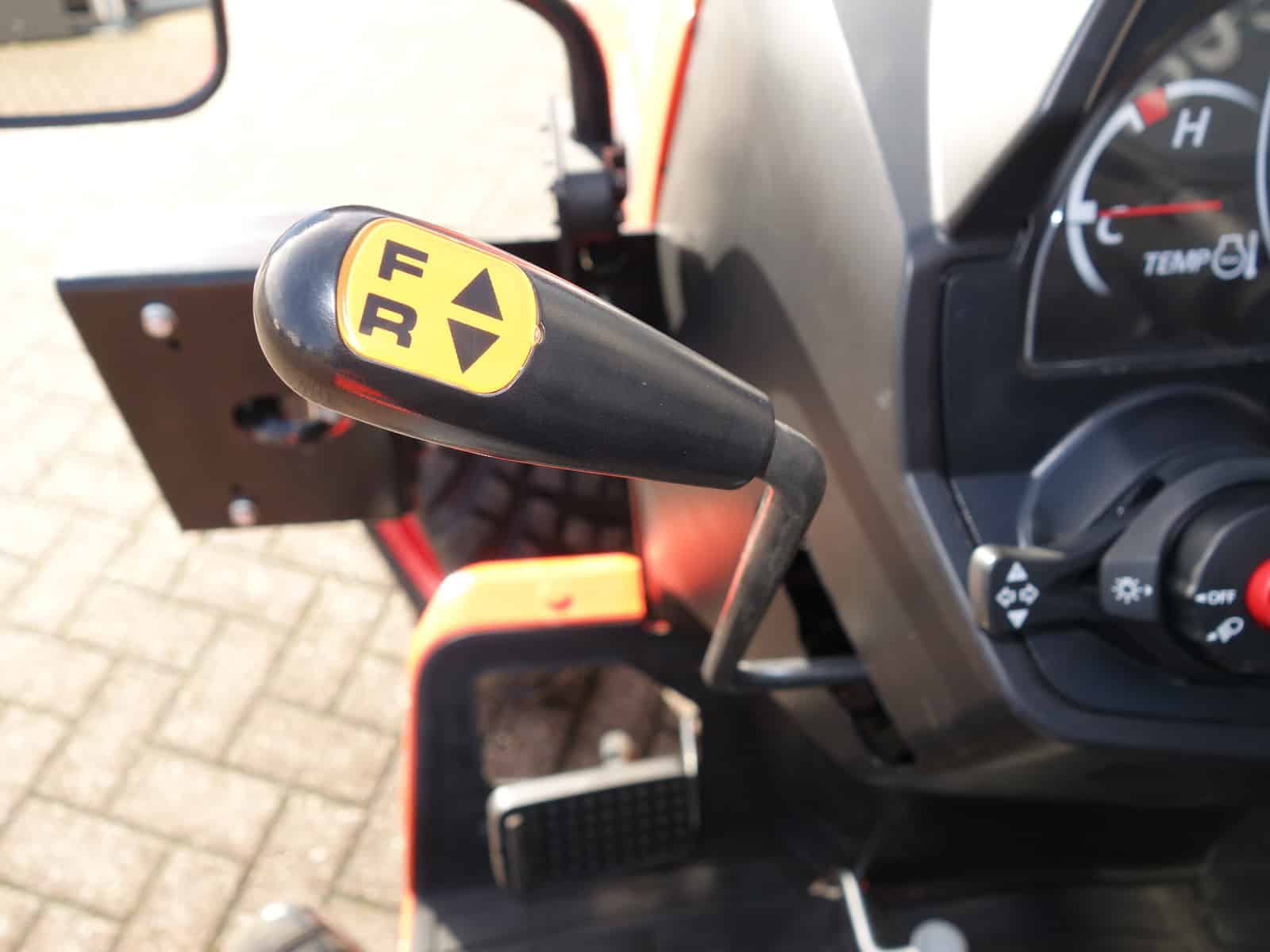 Kubota B2050 4wd - Afbeelding 12