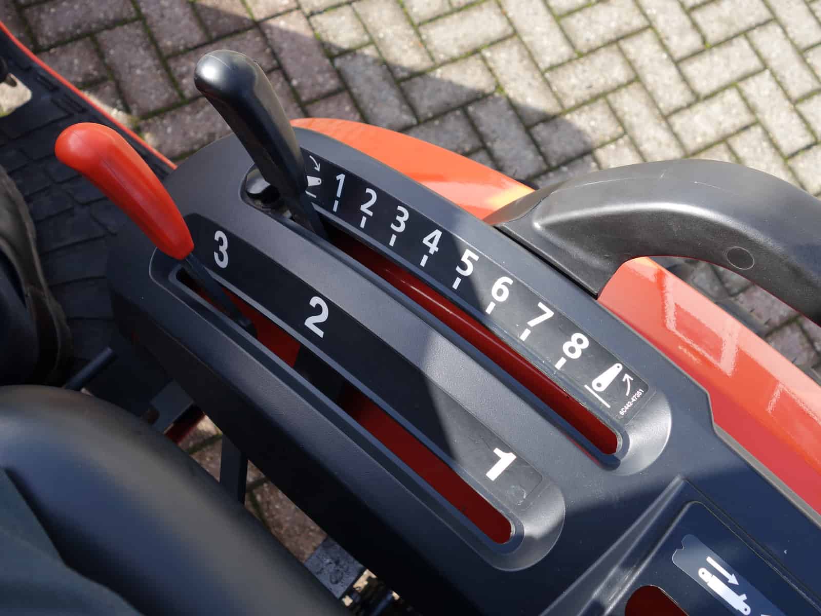 Kubota B2050 4wd - Afbeelding 14