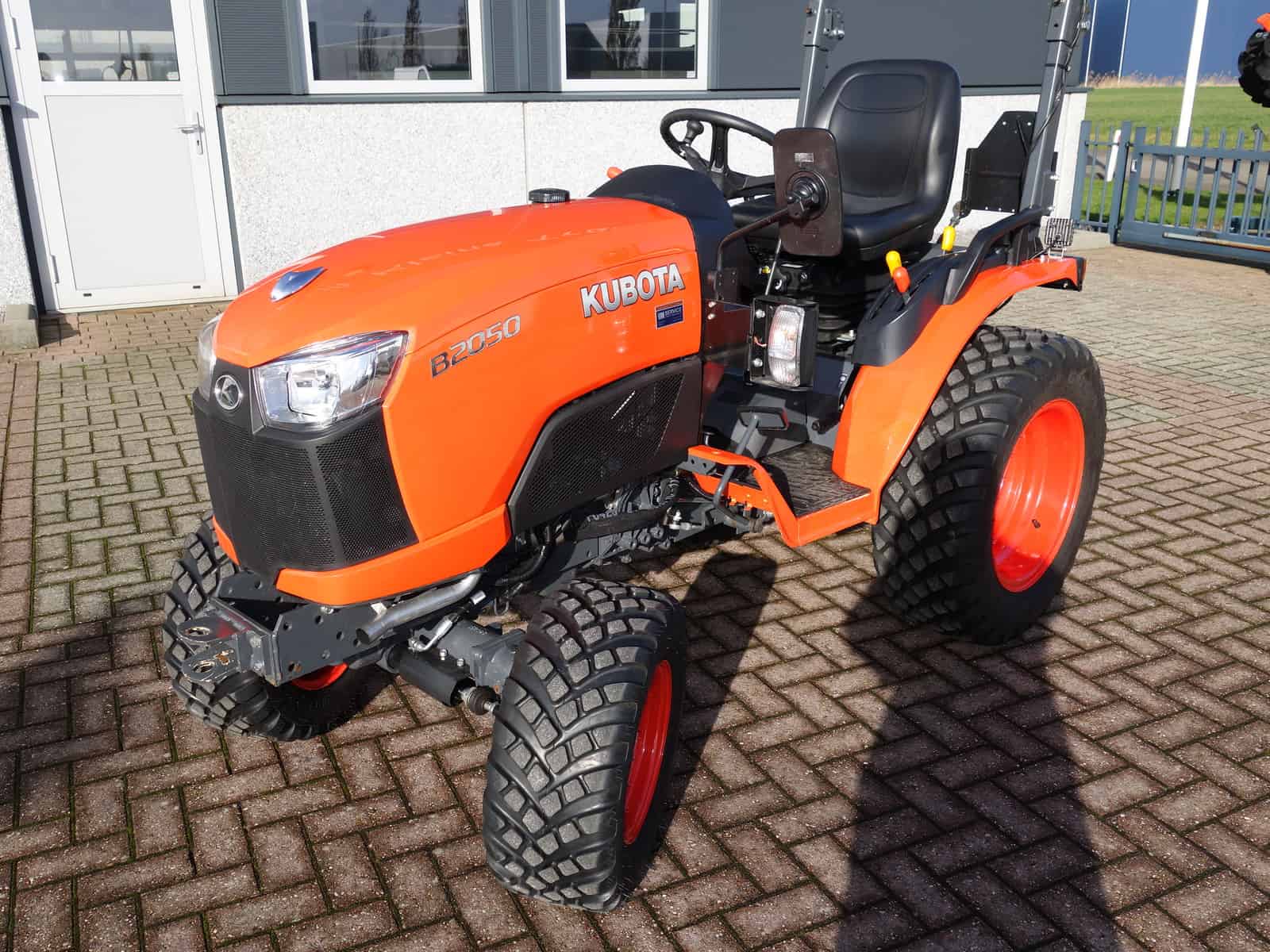 Kubota B2050 4wd - Afbeelding 3