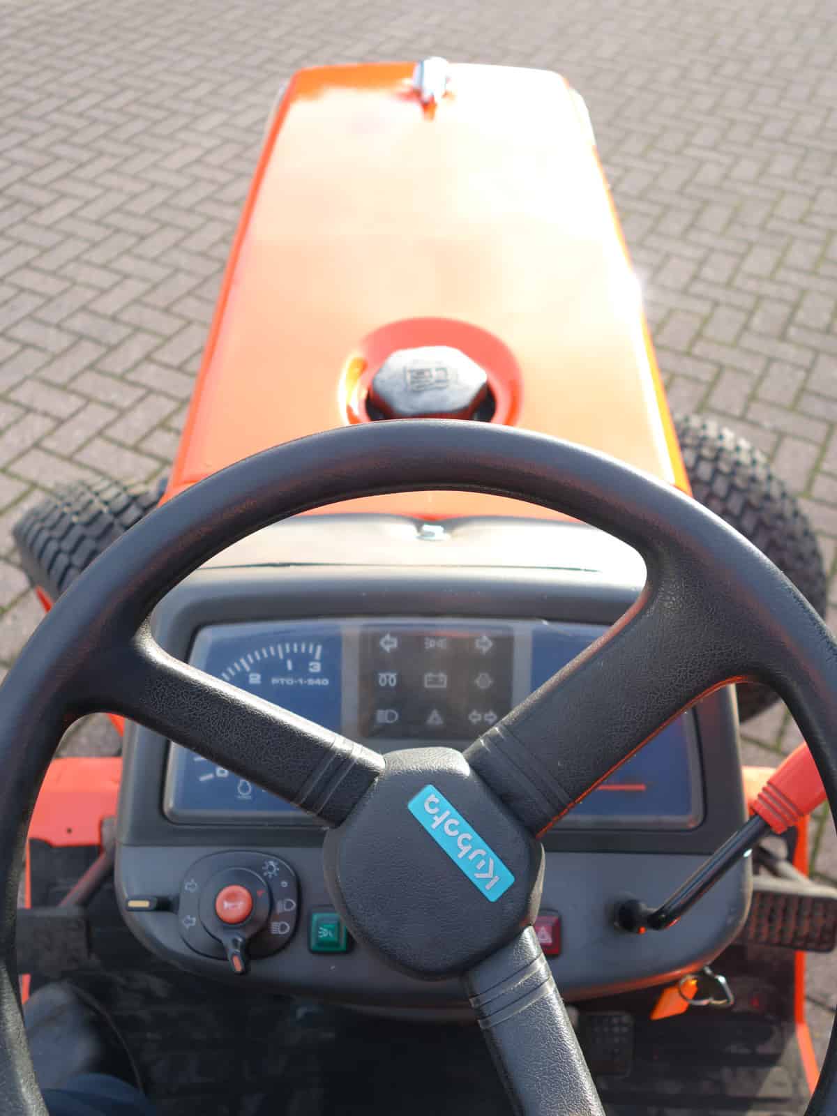 Kubota B2100 4wd - Afbeelding 13