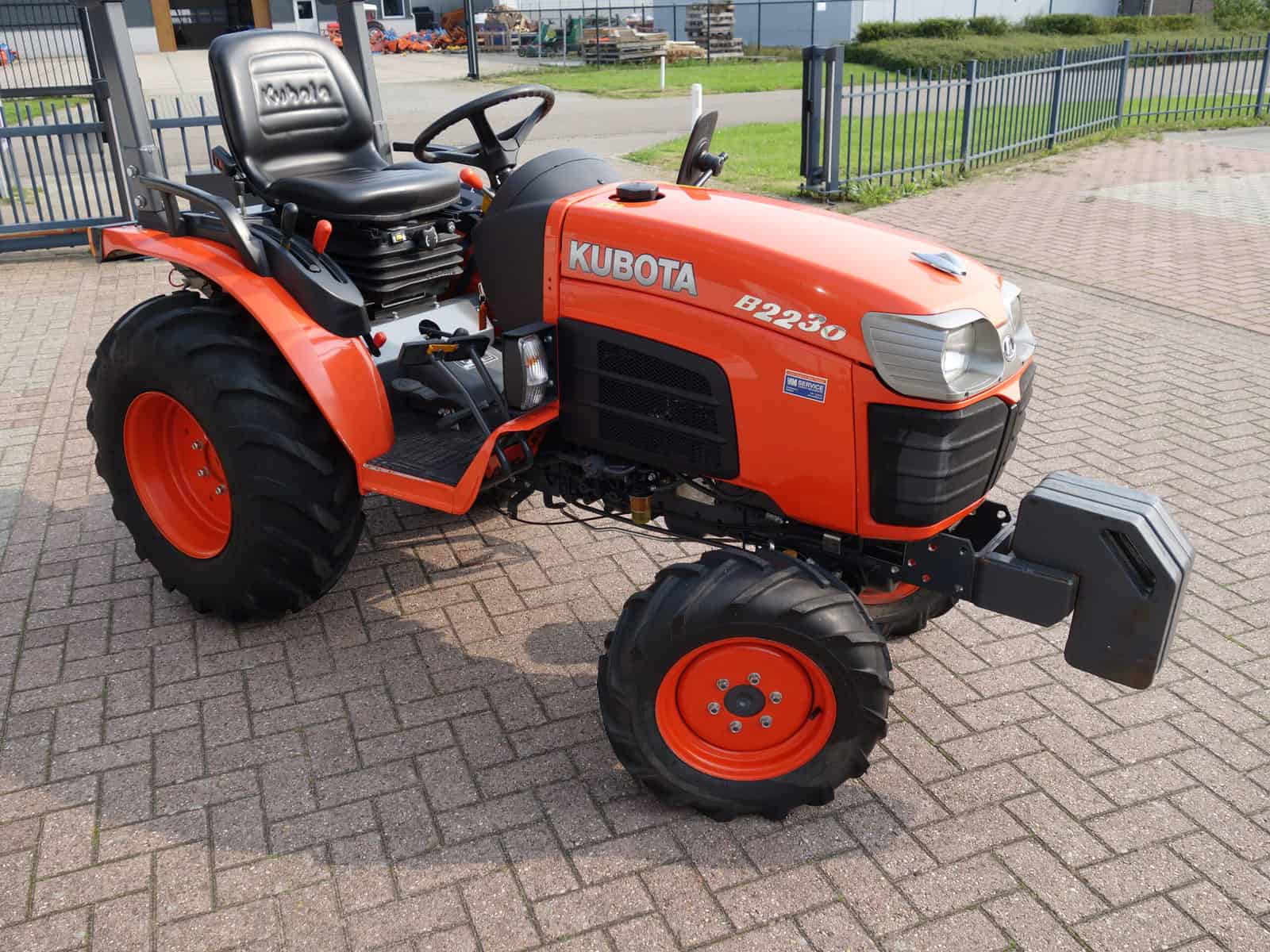 Kubota B2230 4wd HST - Afbeelding 2
