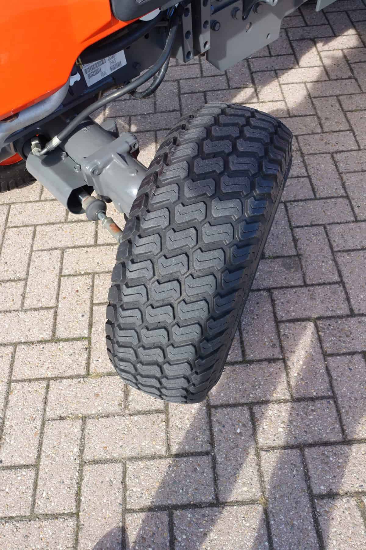 Kubota B2630 4wd HST - Afbeelding 23