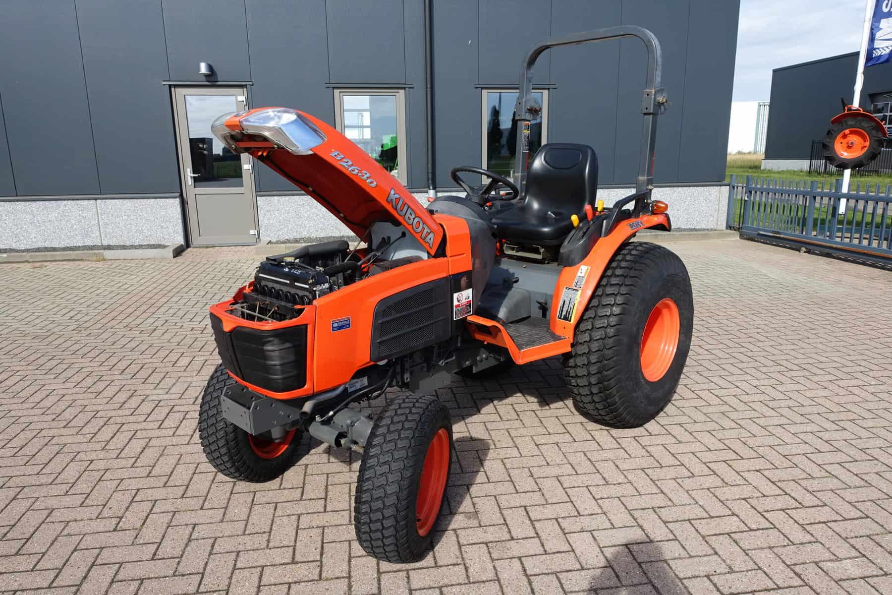 Kubota B2630 4wd HST - Afbeelding 24