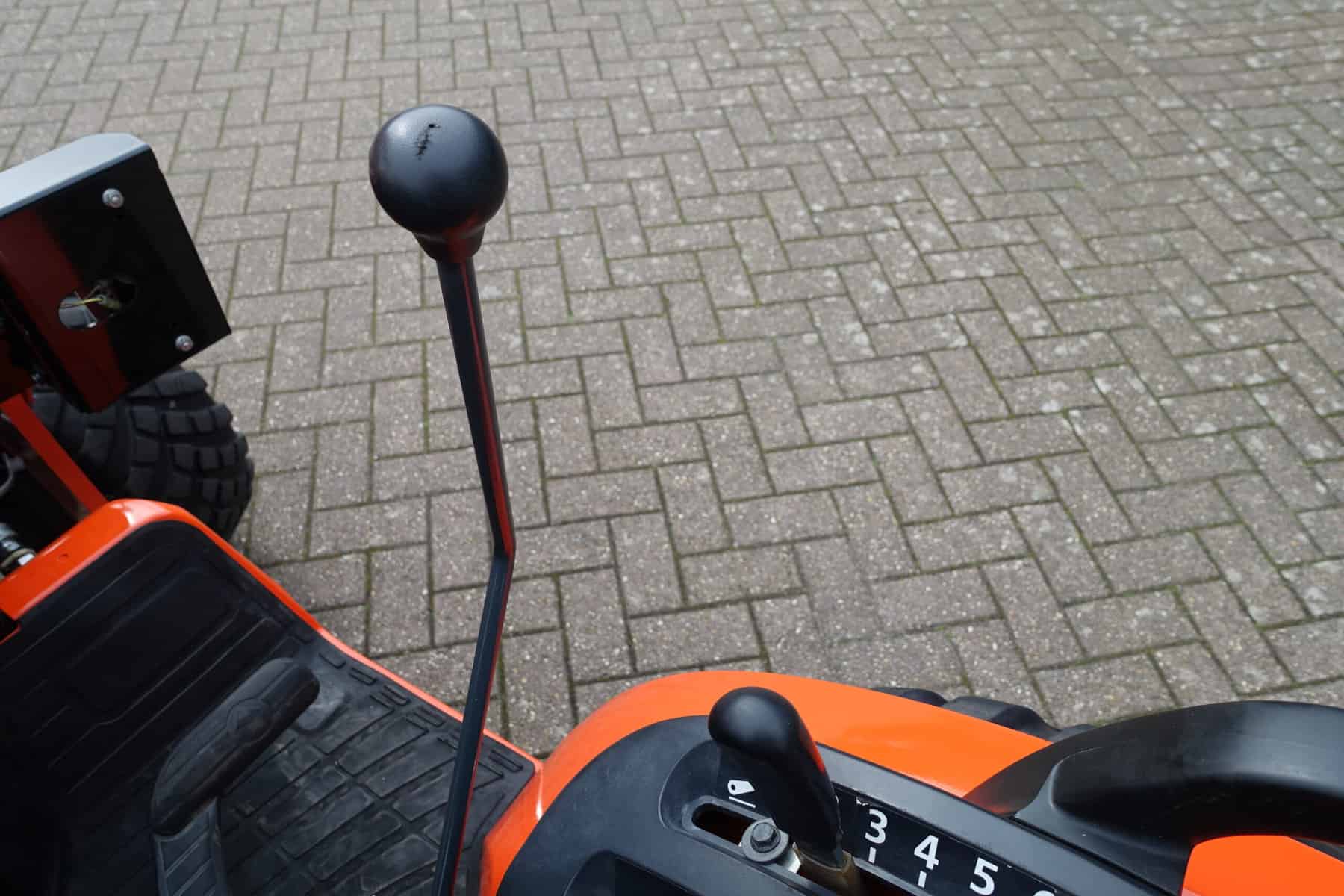 Kubota B2650 4wd HST - Afbeelding 14