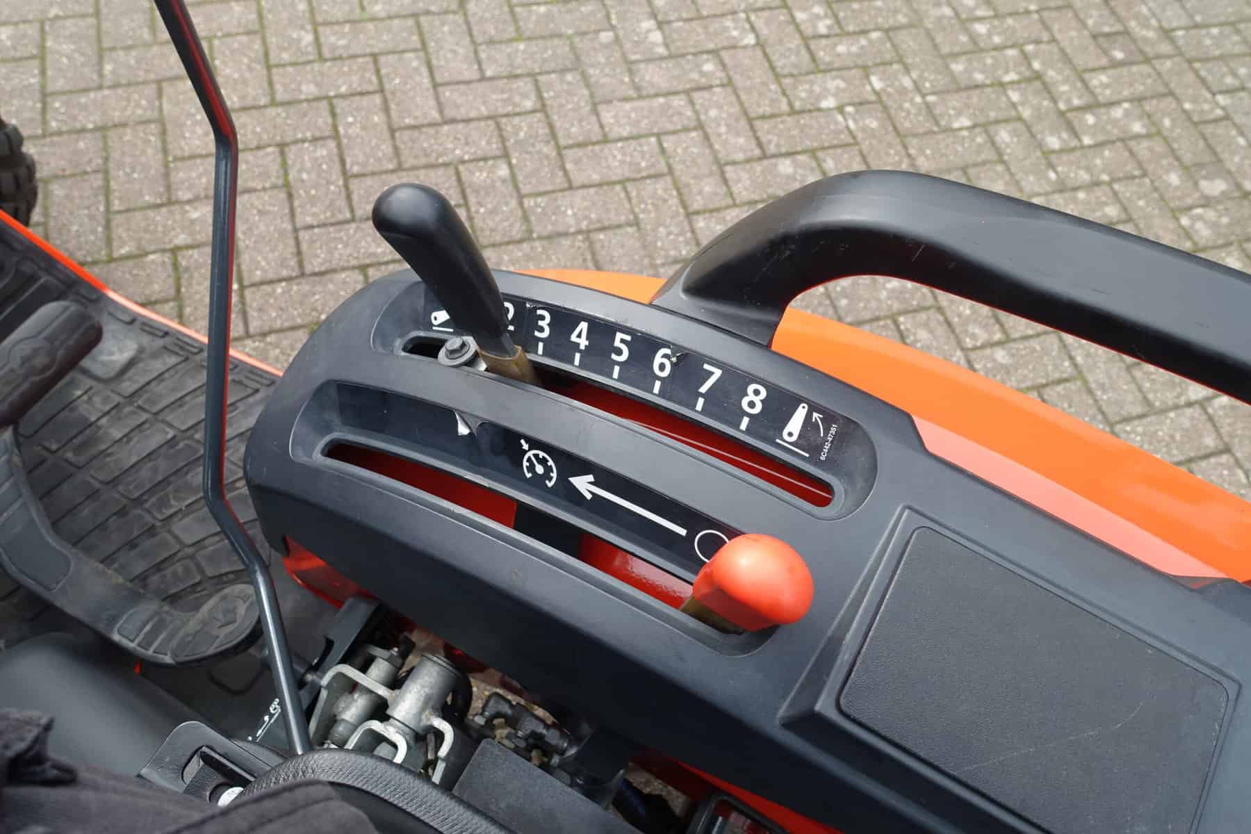 Kubota B2650 4wd HST - Afbeelding 15