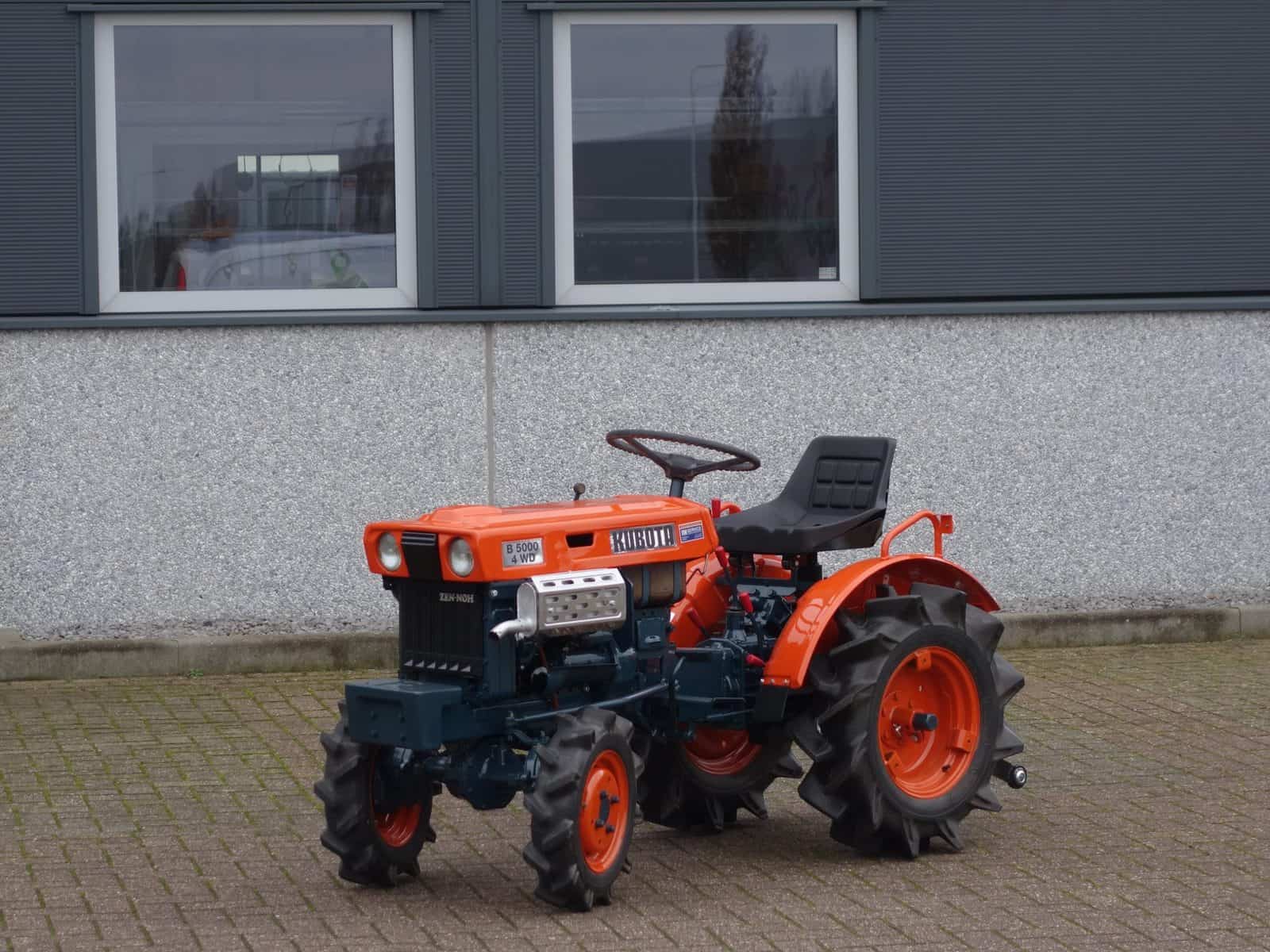 Kubota B5000 4wd