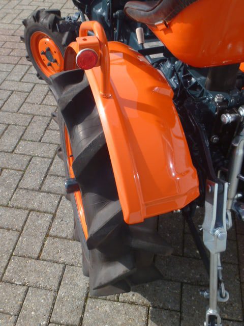 Kubota B5000 4wd - Afbeelding 13