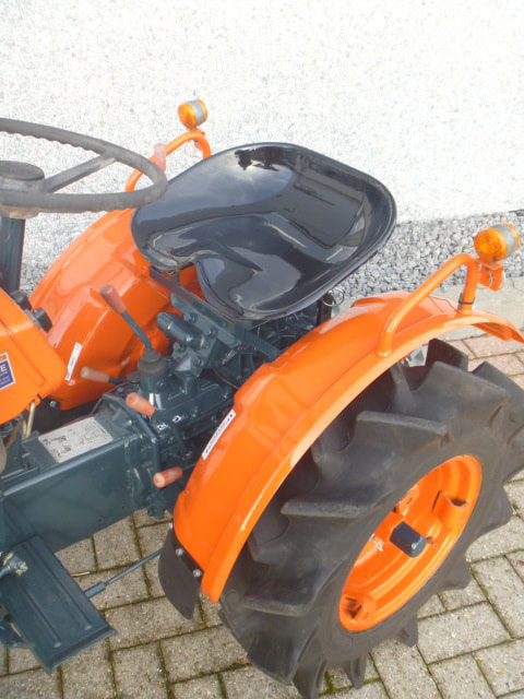 Kubota B5000 4wd - Afbeelding 8