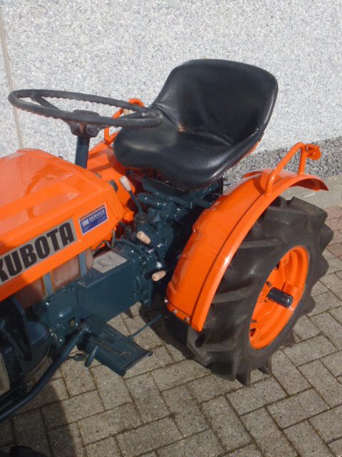 Kubota B5000 4wd - Afbeelding 7
