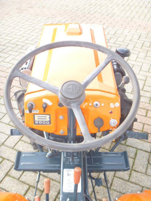 Kubota B5000 4wd - Afbeelding 9