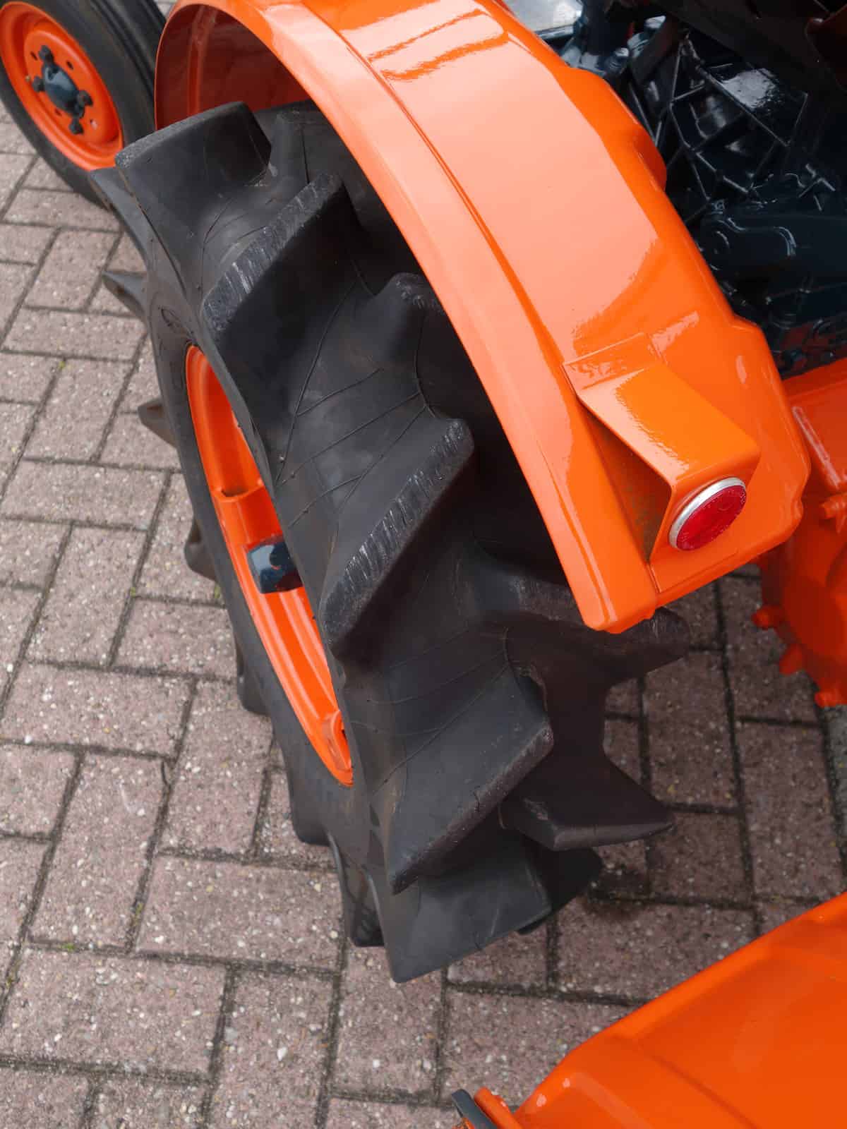 Kubota B6000 2wd - Afbeelding 13