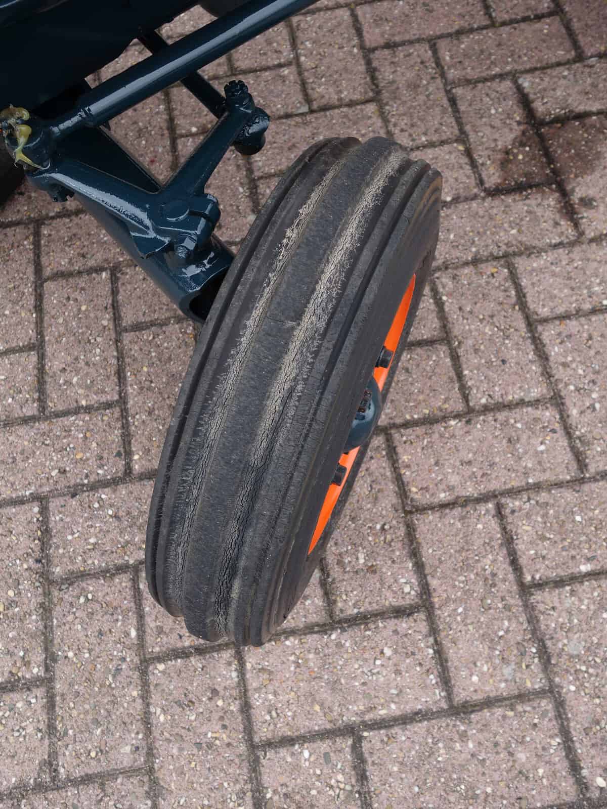 Kubota B6000 2wd - Afbeelding 14