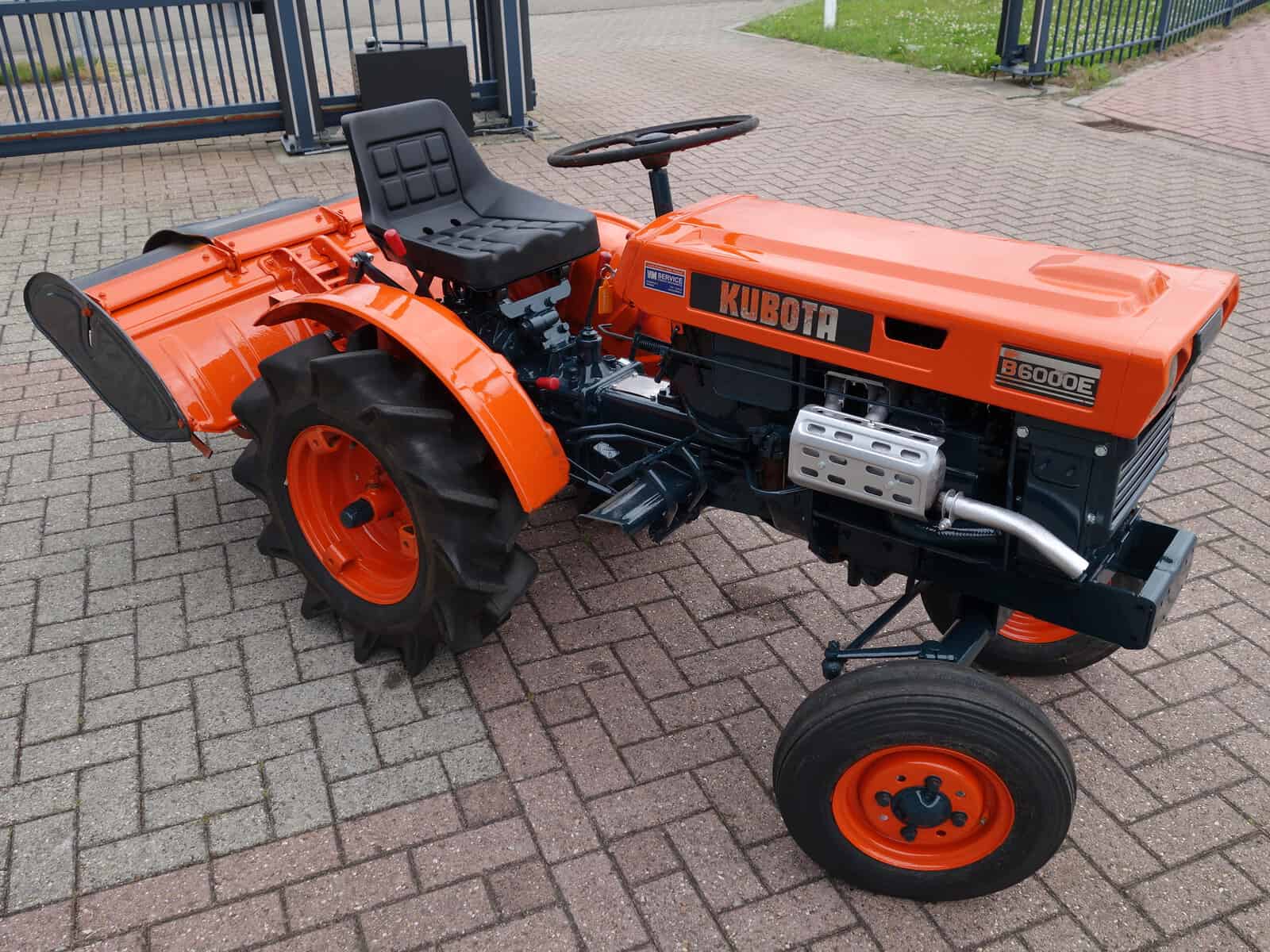 Kubota B6000 2wd - Afbeelding 2