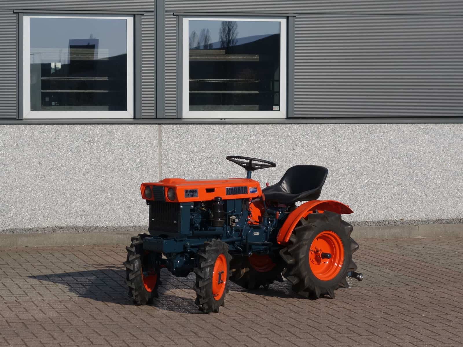 Kubota B6000 4wd
