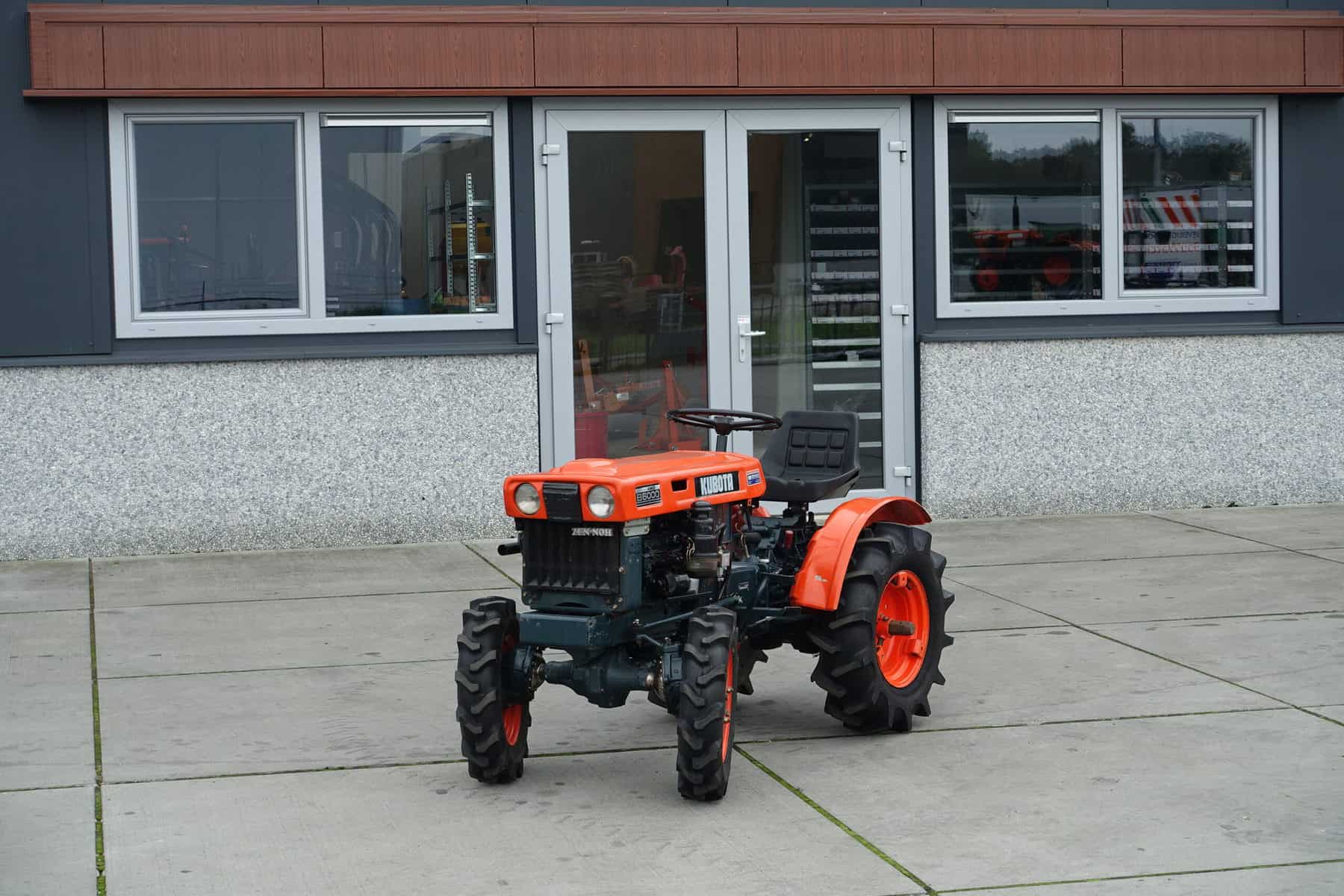 Kubota B6000 4wd