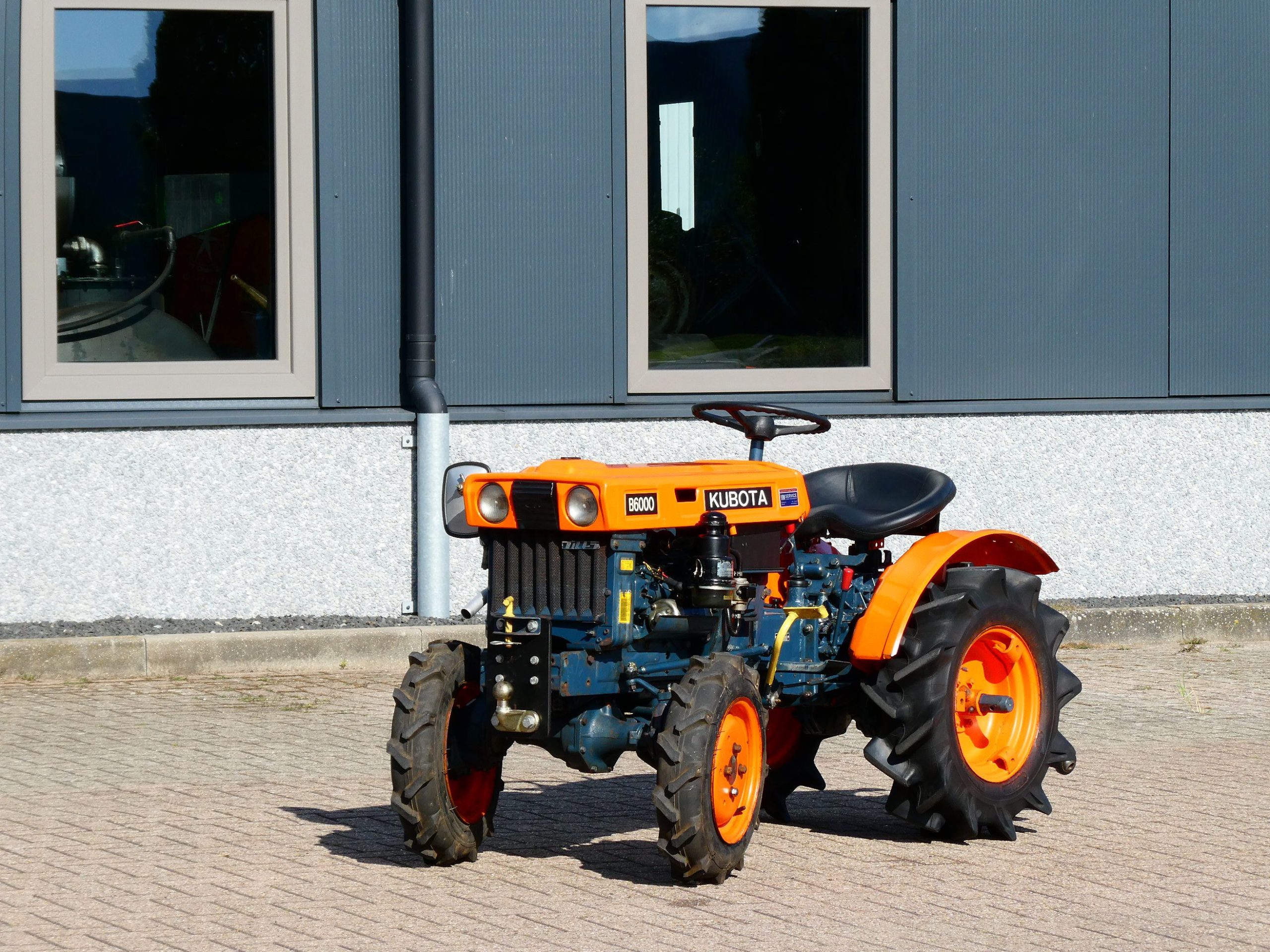 Kubota B6000 4wd