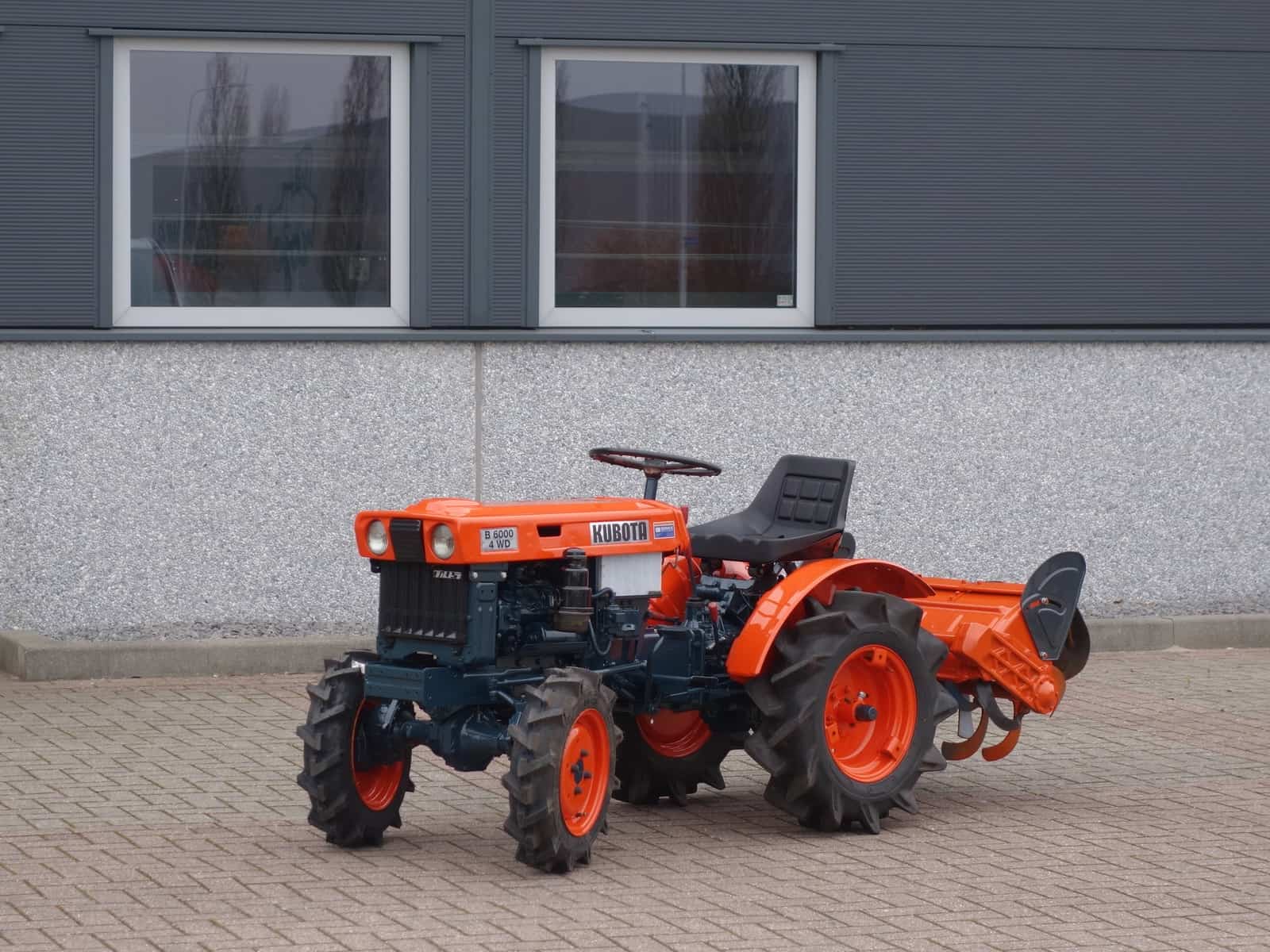 Kubota B6000 4wd