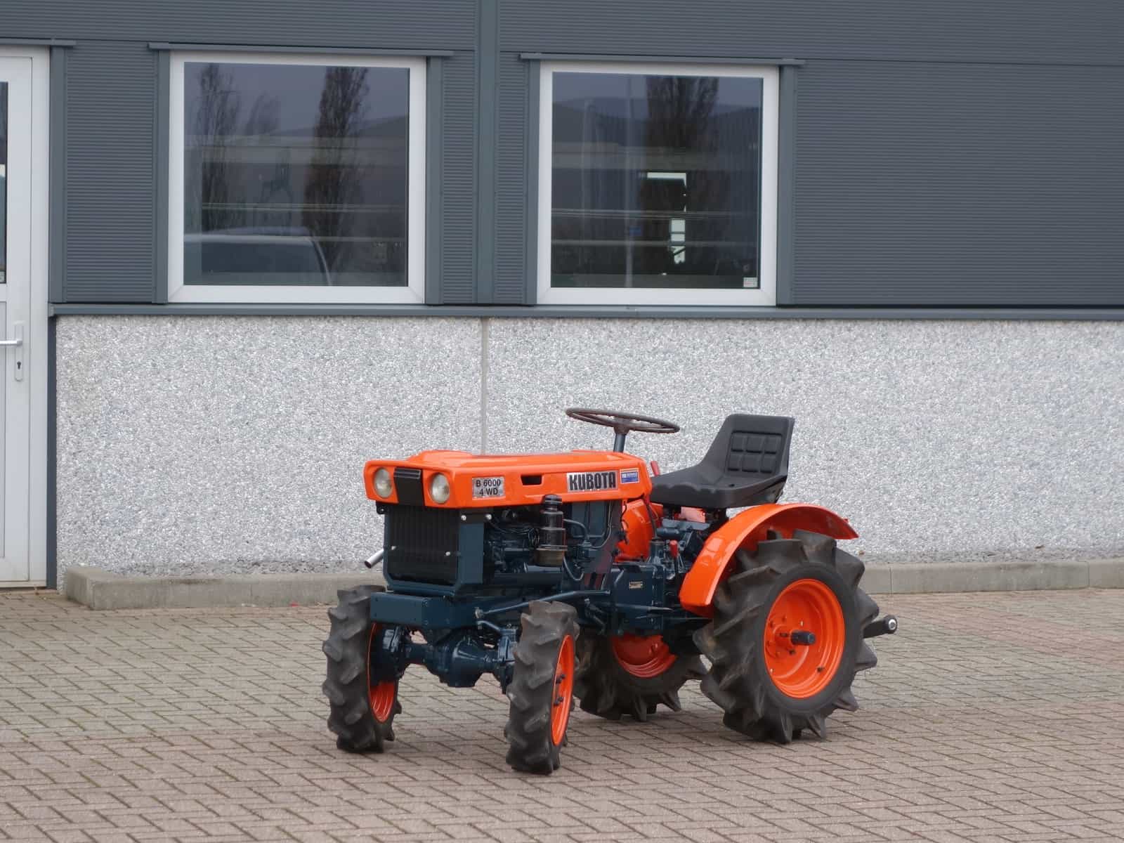 Kubota B6000 4wd