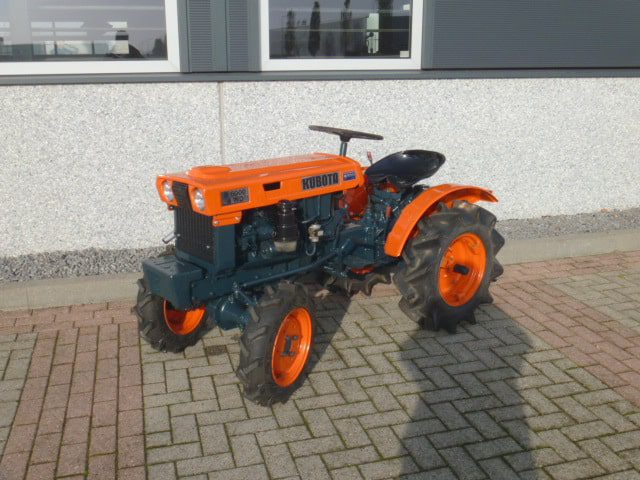 Kubota B6000 4wd