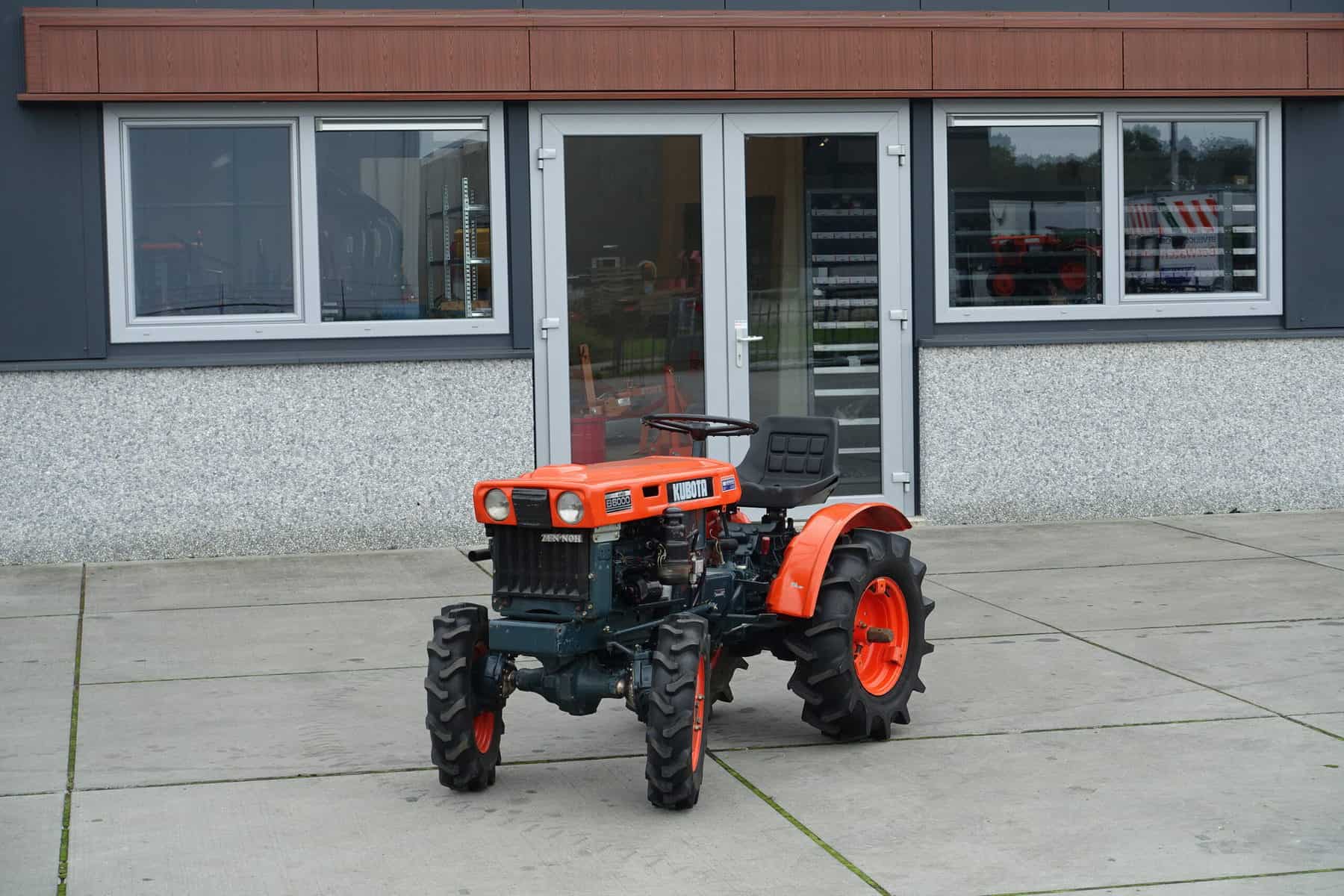 Kubota B6000 4wd