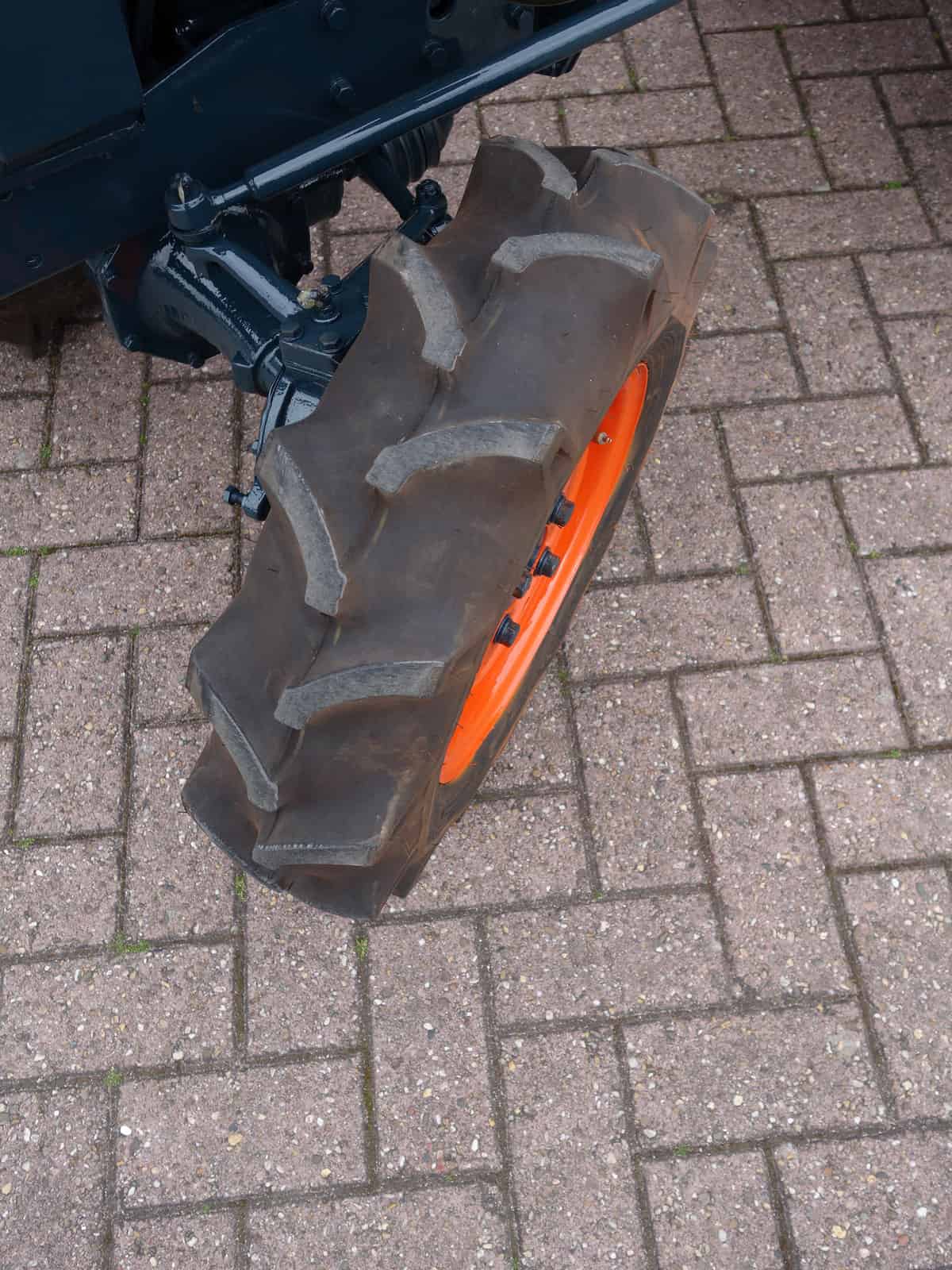 Kubota B6000 4wd - Afbeelding 14