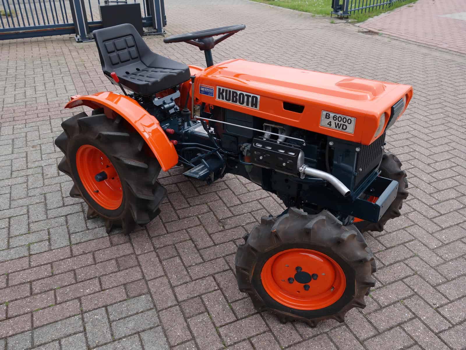 Kubota B6000 4wd - Afbeelding 2