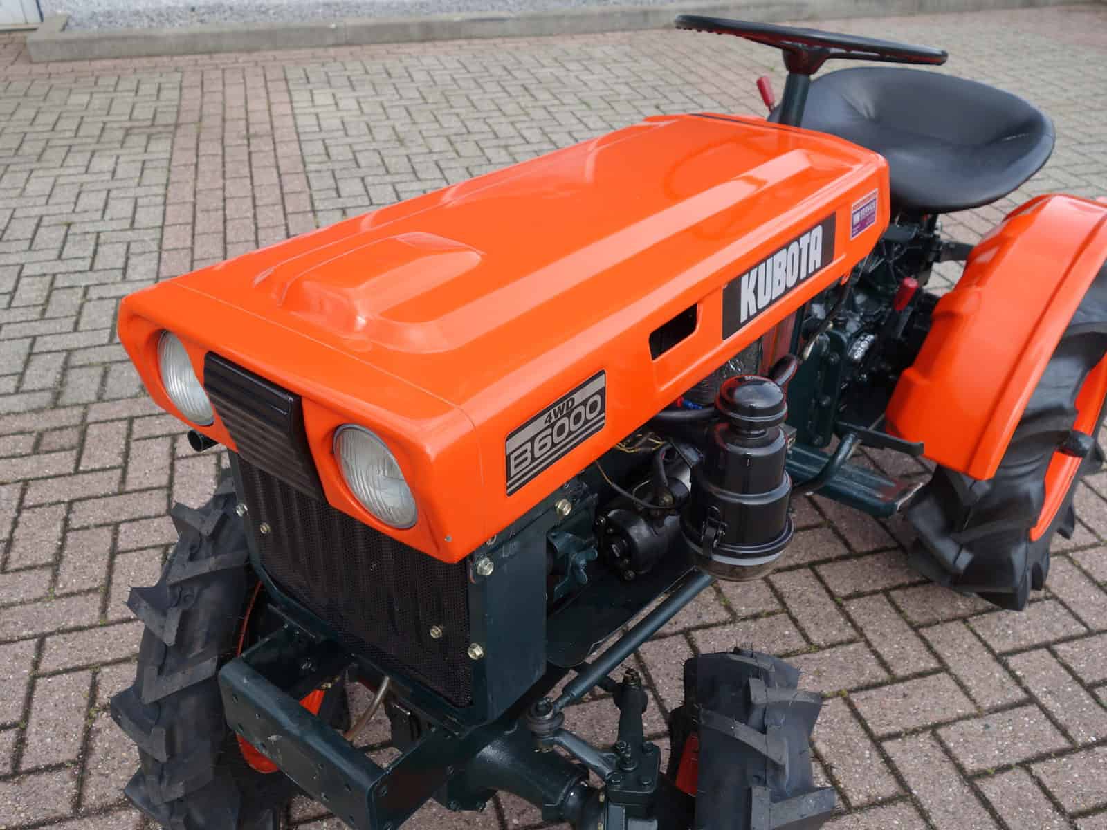 Kubota B6000 4wd - Afbeelding 4