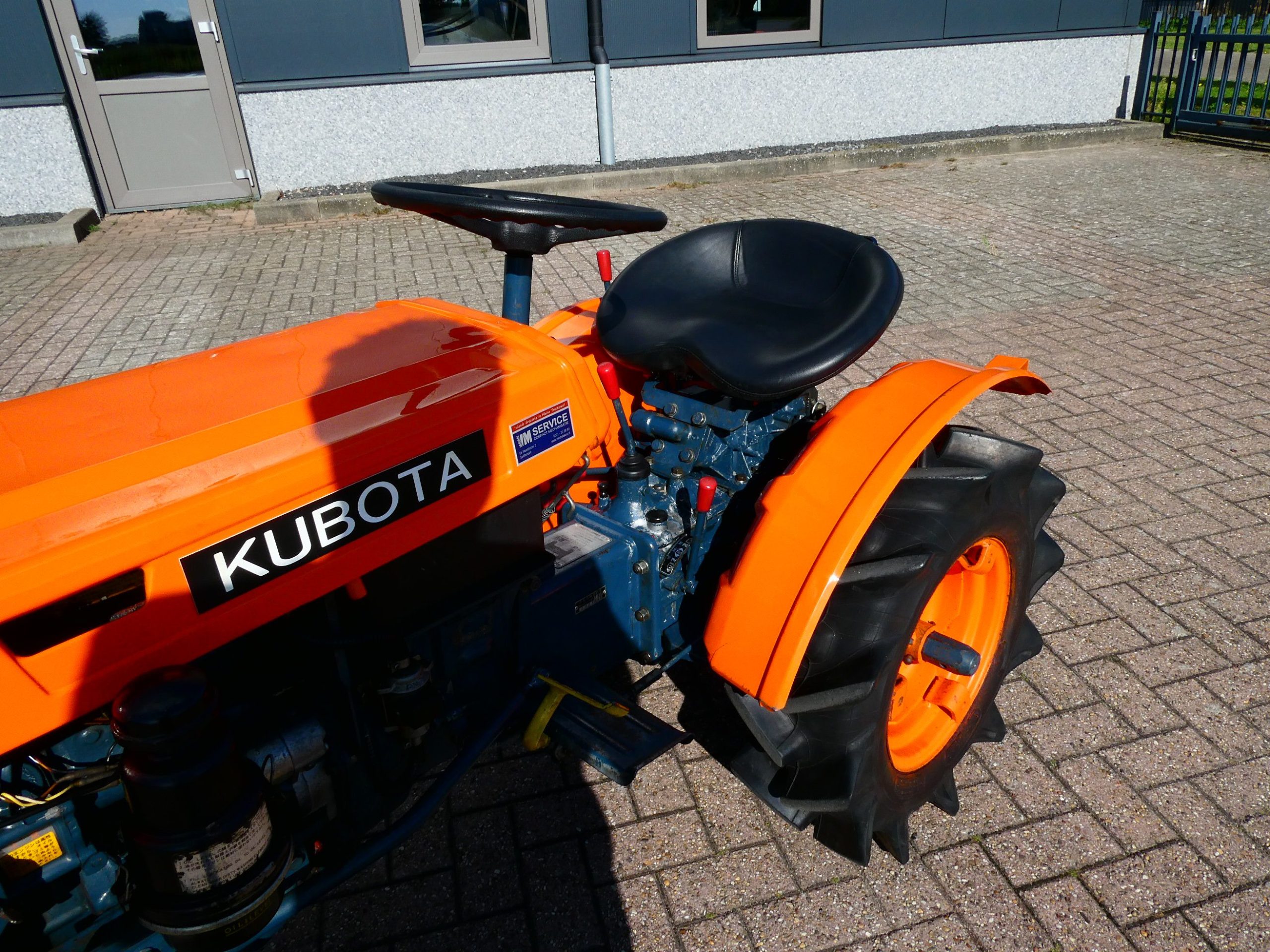 Kubota B6000 4wd - Afbeelding 8