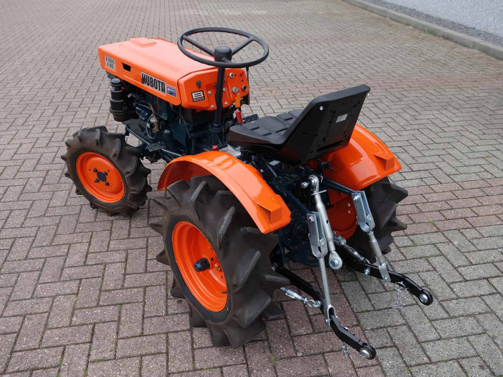 Kubota B6000 4wd - Afbeelding 9