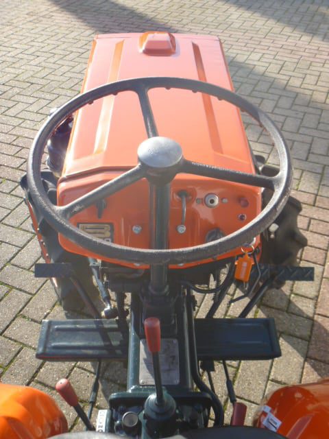 Kubota B6000 4wd - Afbeelding 9