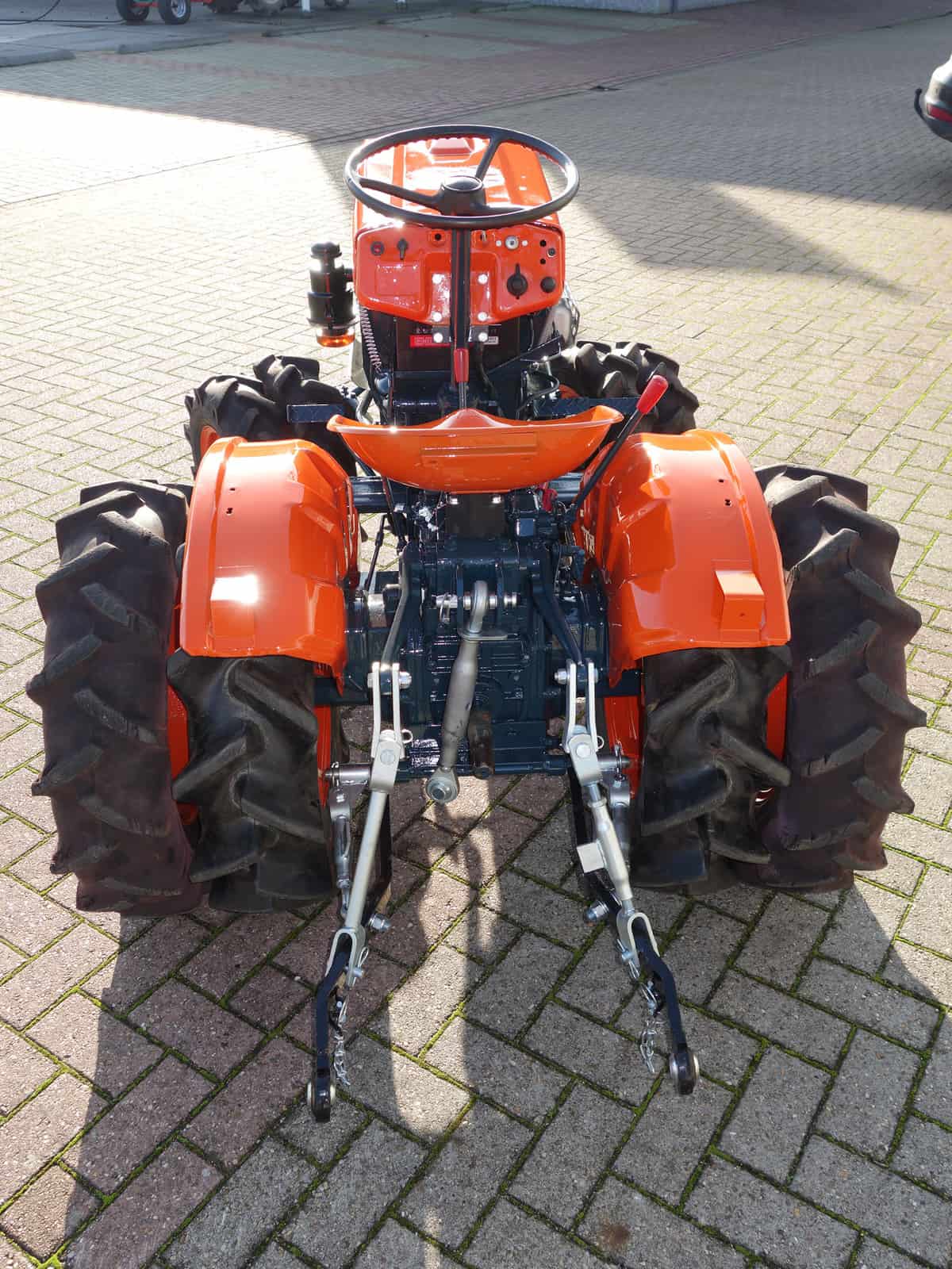 Kubota B6000 4wd - Afbeelding 10