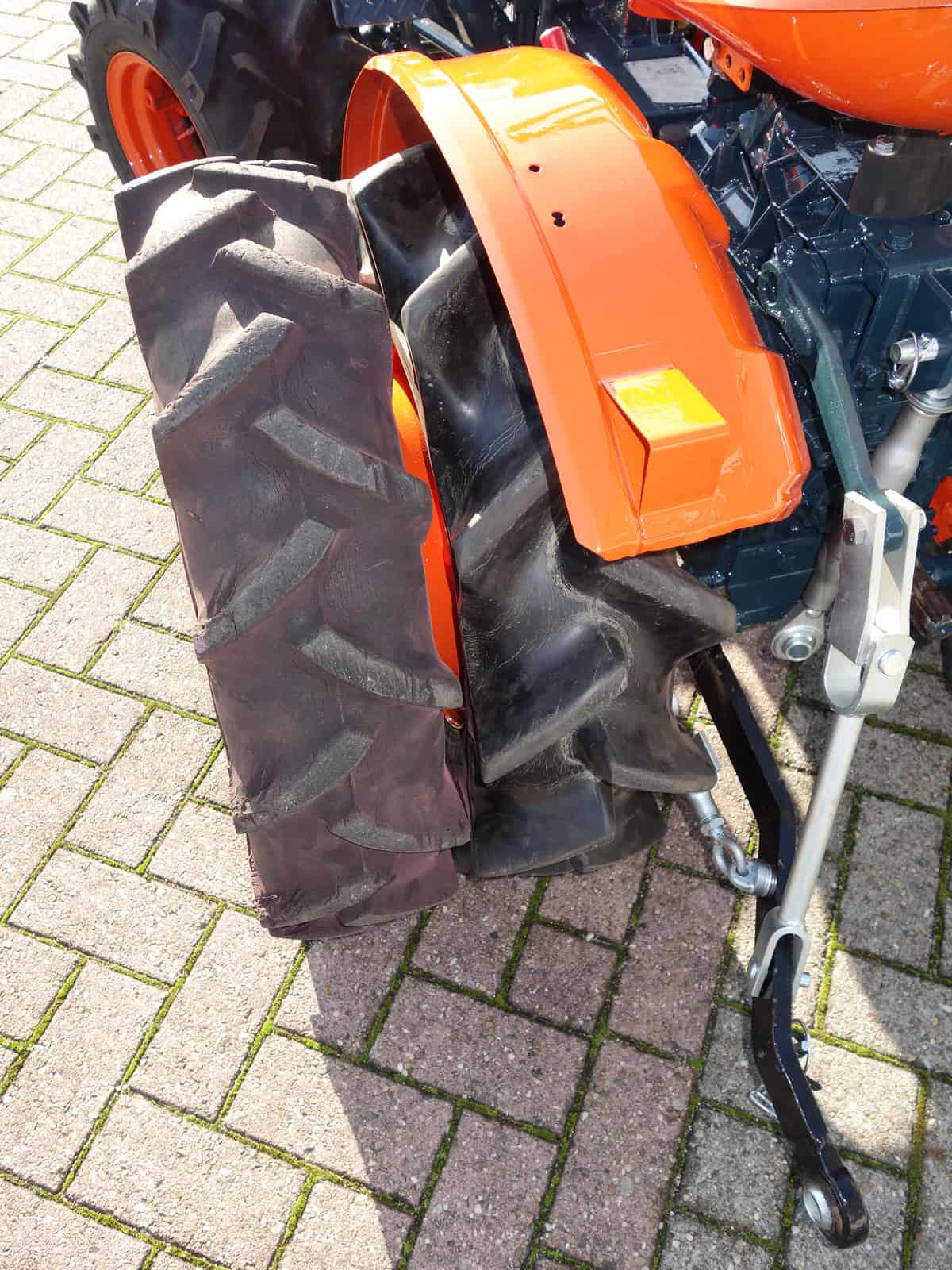 Kubota B6000 4wd - Afbeelding 13