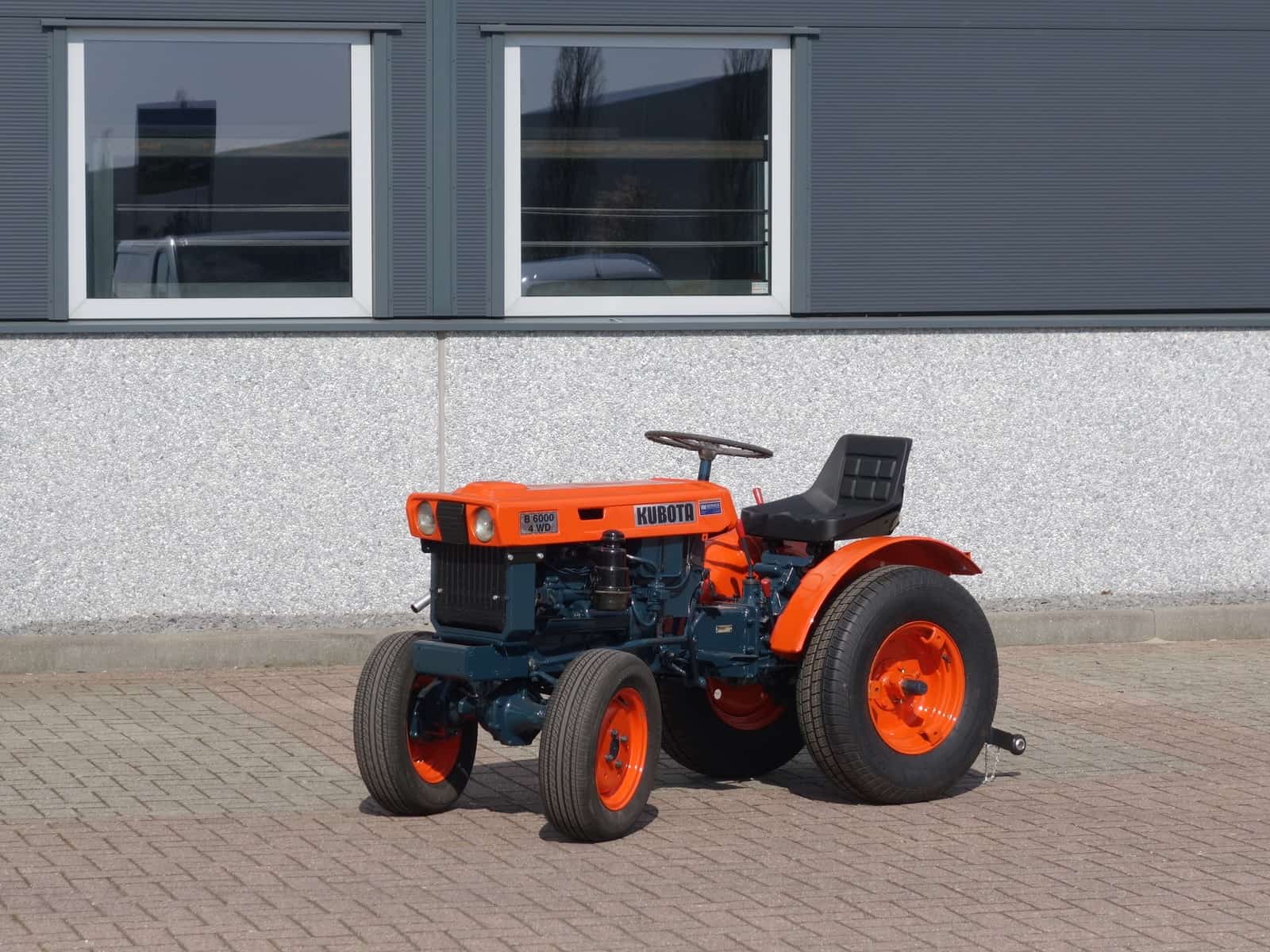 Kubota B6000 4wd