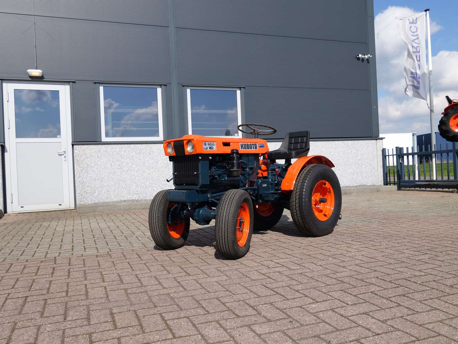 Kubota B6000 4wd - Afbeelding 18