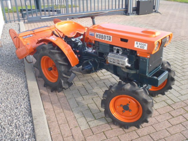 Kubota B6000 4wd - Afbeelding 2