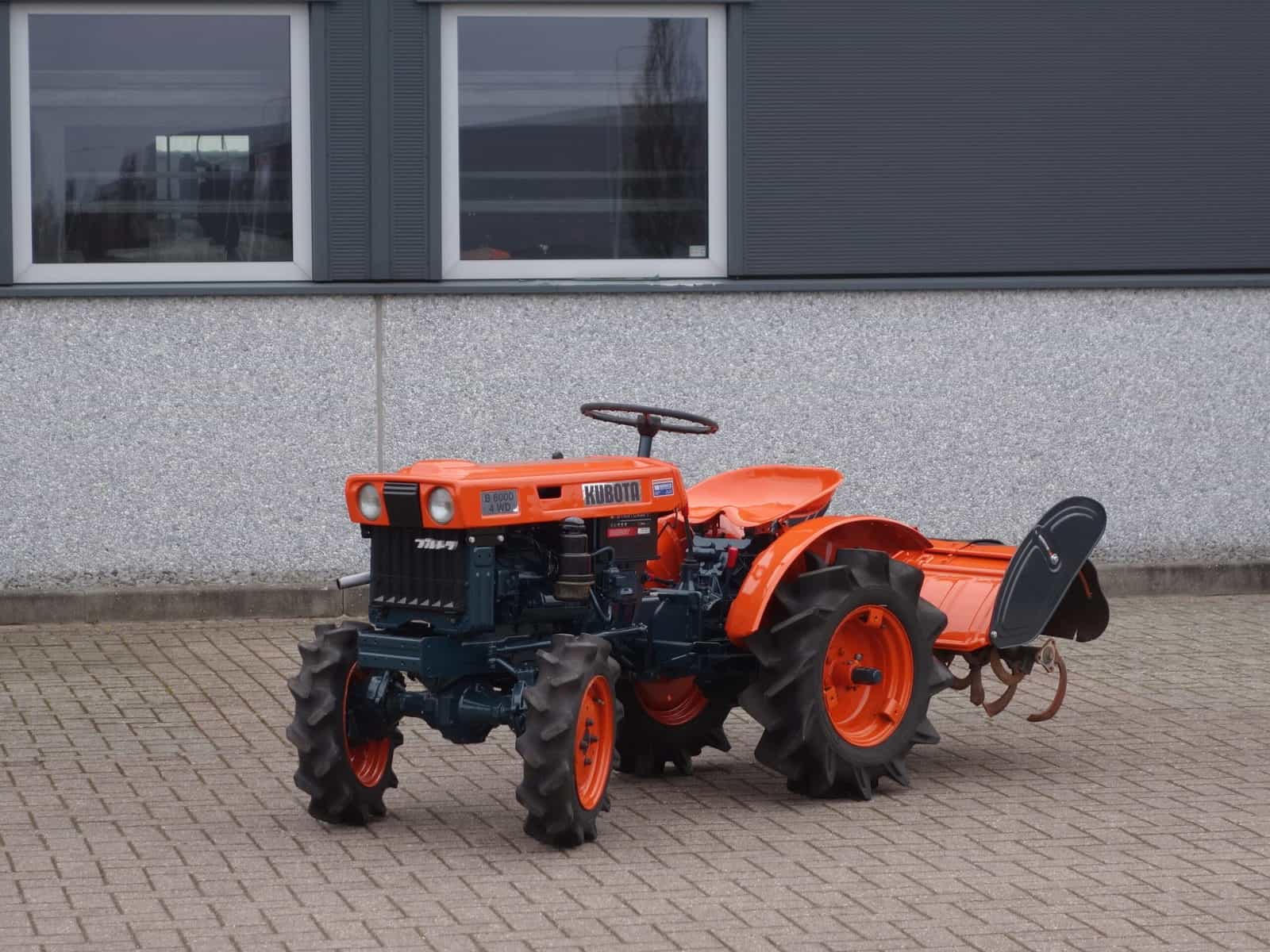 Kubota B6000 4wd