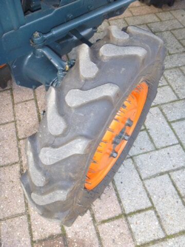 Kubota B6000 4wd - Afbeelding 12