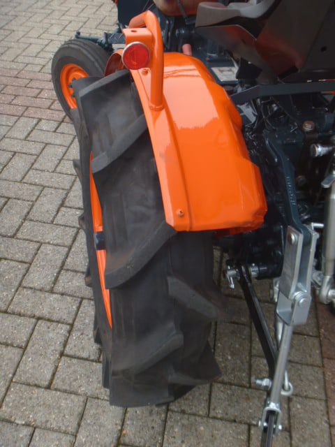Kubota B6001 2wd - Afbeelding 12