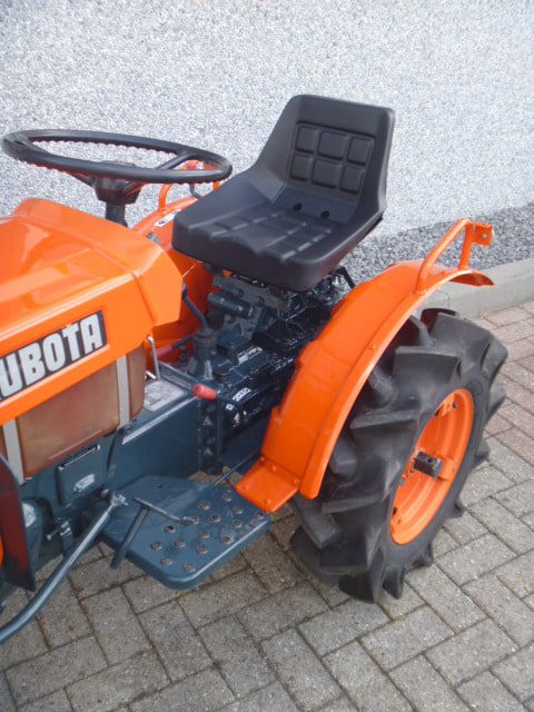 Kubota B6001 2wd - Afbeelding 7