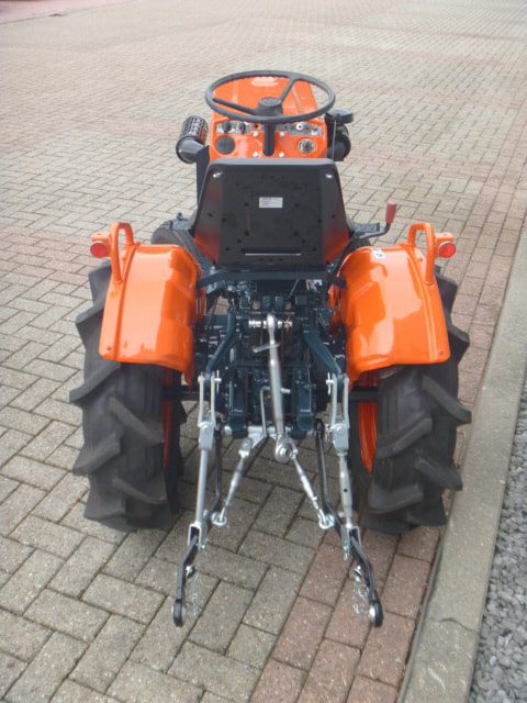 Kubota B6001 2wd - Afbeelding 9